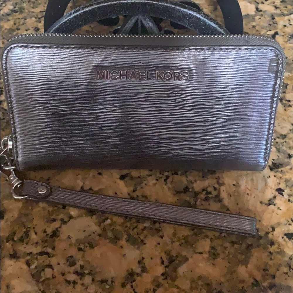 Michael Kors Silver Wallet